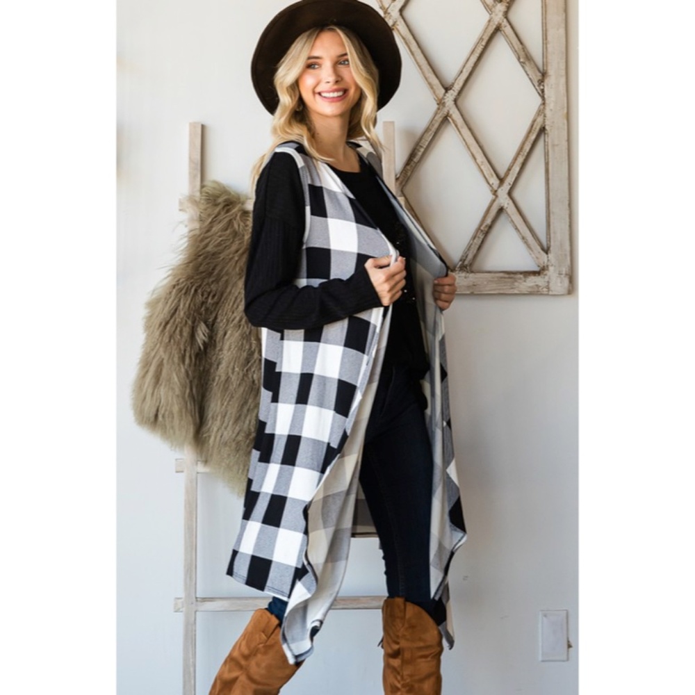 SOLD OUT Off White Black Checkered Buffalo Plaid Printed Sleeveless Waterfall - Picture 3 of 5